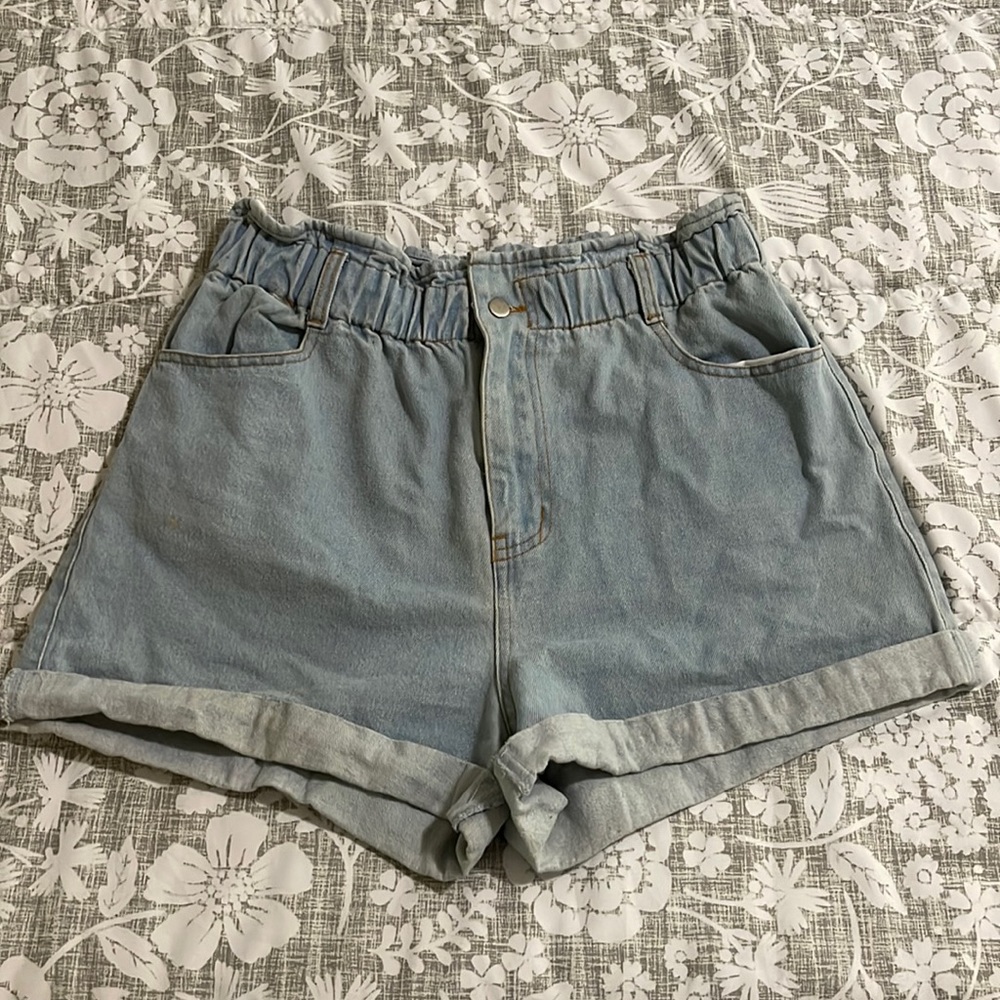 Wild Honey high wasted denim short M